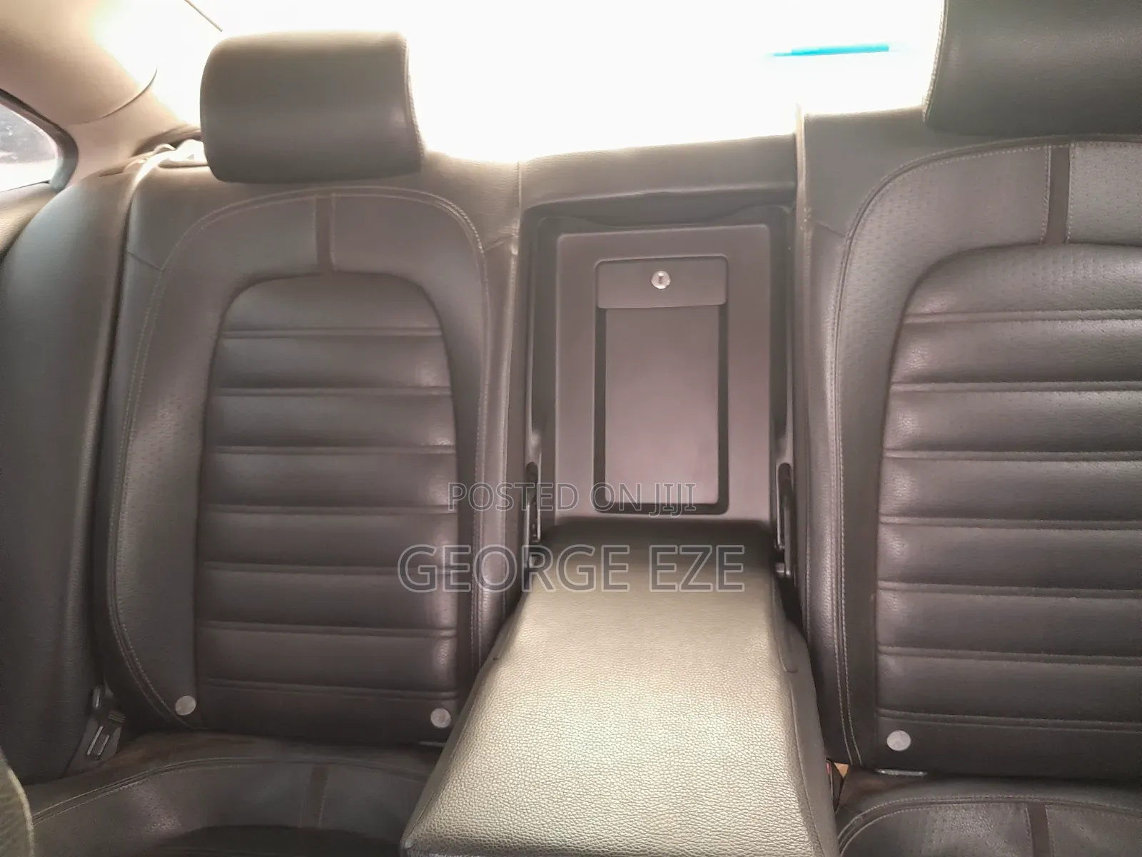 Volkswagen Passat 2010 Gray