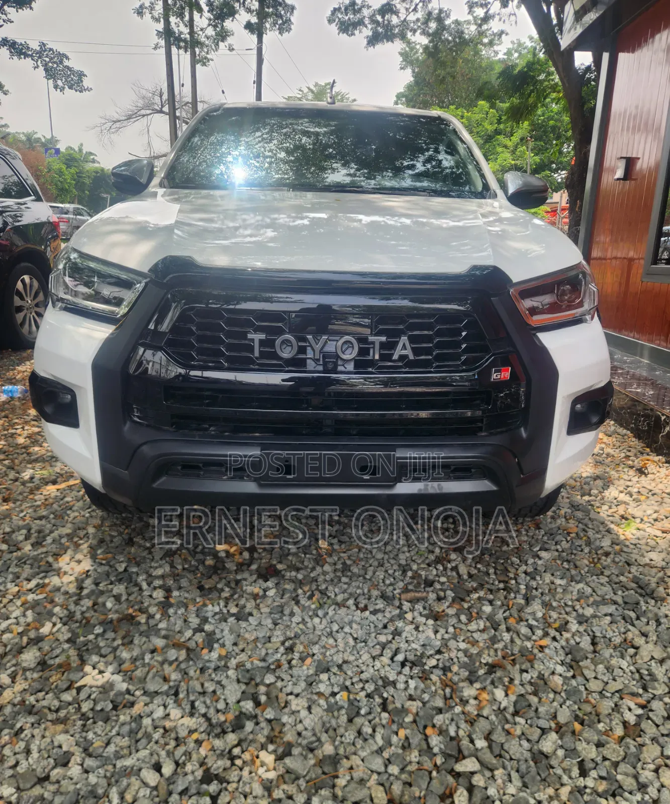 Toyota Hilux SR5+ 4x4 2019 White