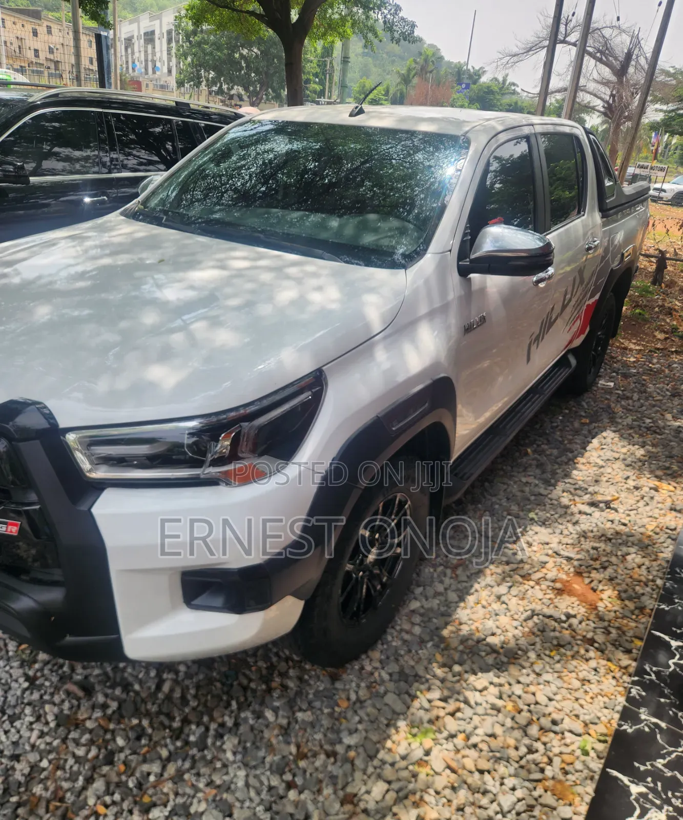 Toyota Hilux SR5+ 4x4 2019 White
