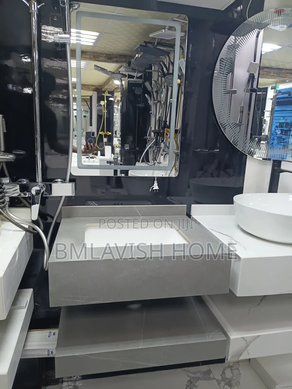 Ceramic Cabinet Basin With Mirror Set