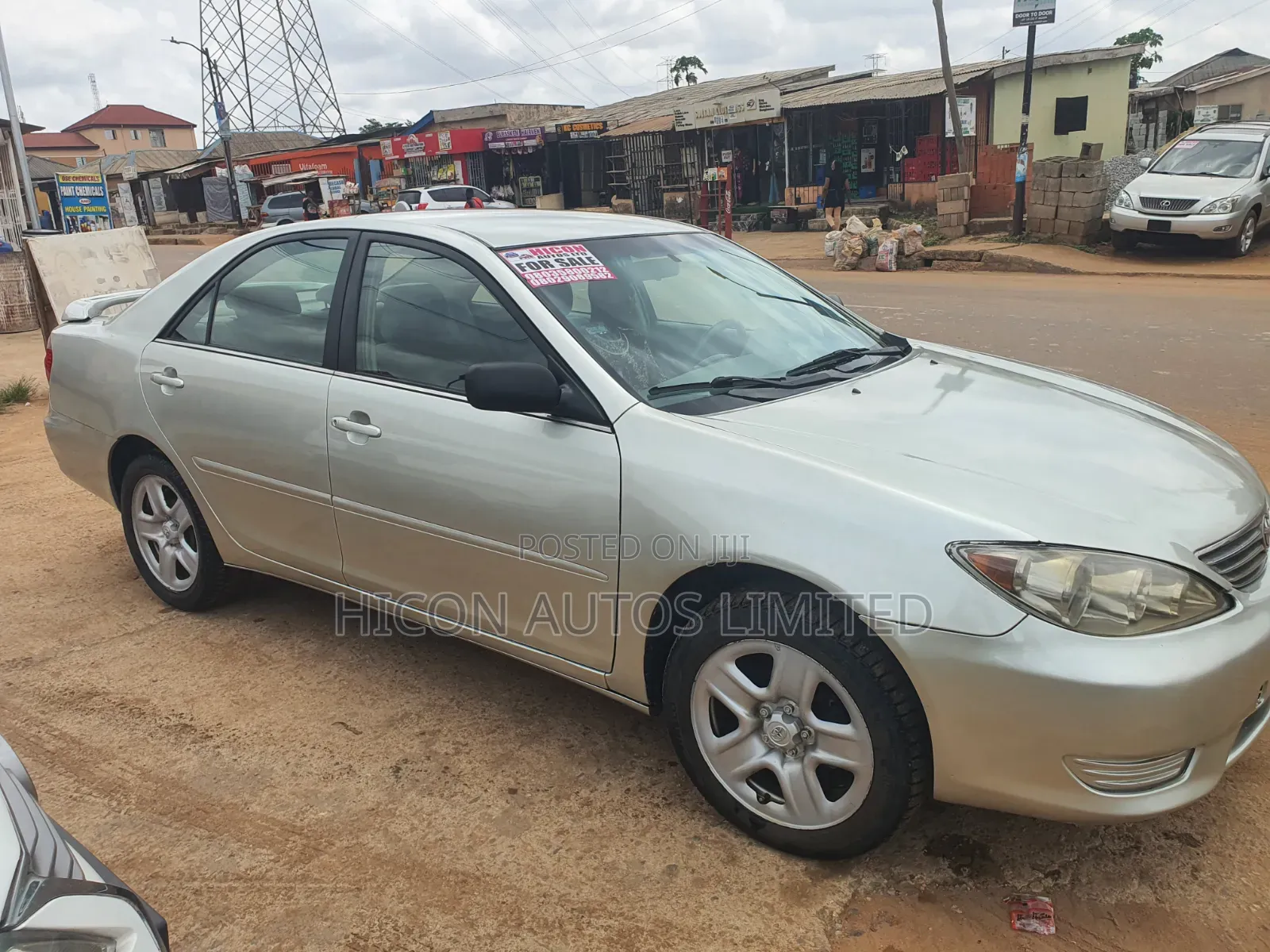 Toyota Camry LE 4dr Sedan (2.4L 4cyl 5A) 2005 Silver