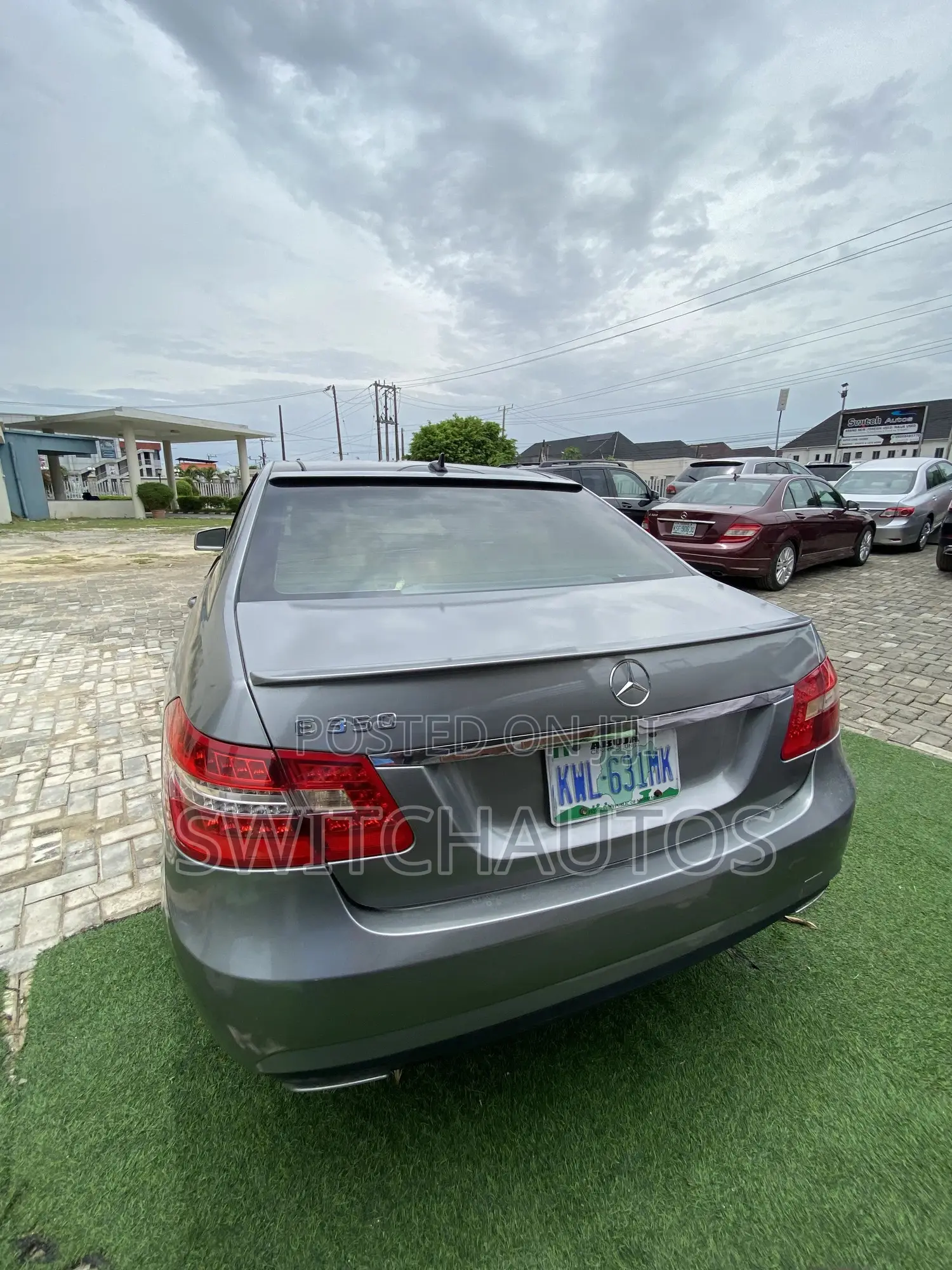 Mercedes-Benz E350 Base 4dr Sedan RWD (3.5L 6cyl 7A) 2010 Silver