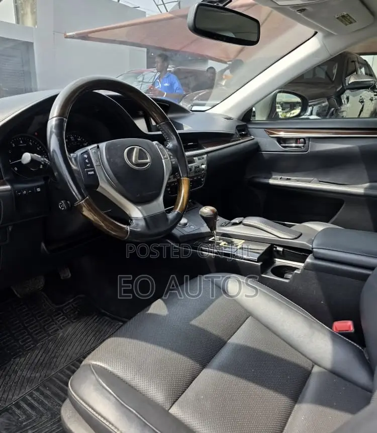 Lexus ES 350 FWD 2015 Gray