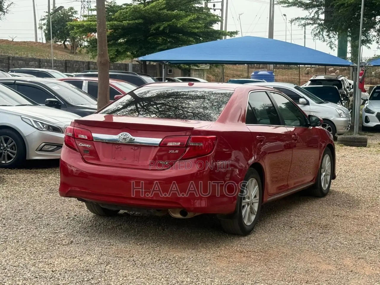 Toyota Camry XLE 4dr Sedan (2.5L 4cyl 6A) 2013 Red