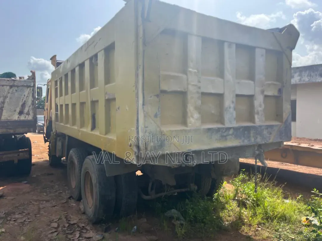 Howo 371 China Tipper Truck - Company Use