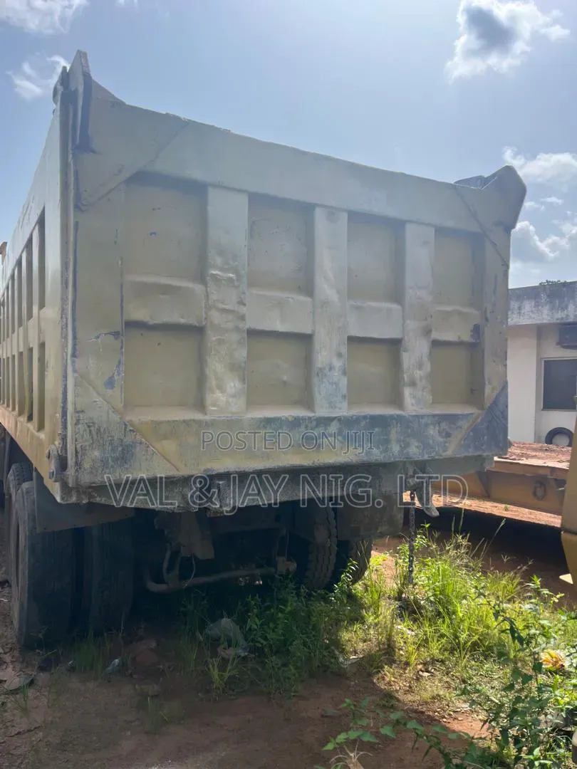 Howo 371 China Tipper Truck - Company Use