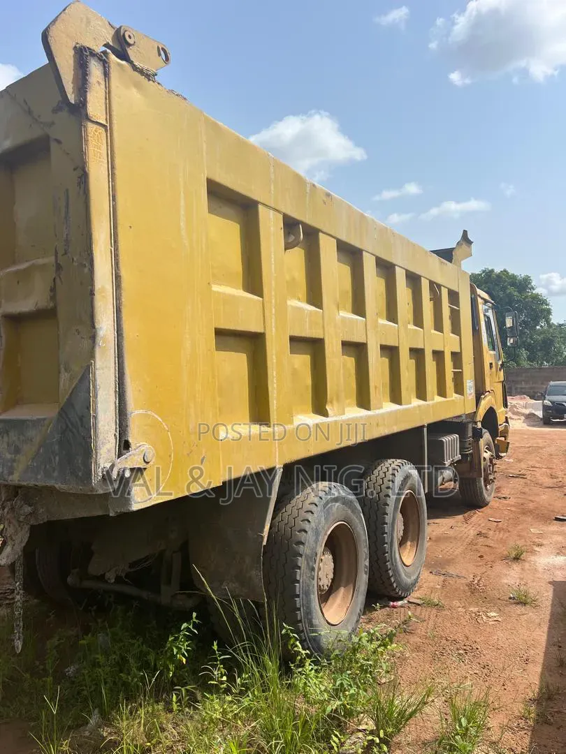 Howo 371 China Tipper Truck - Company Use