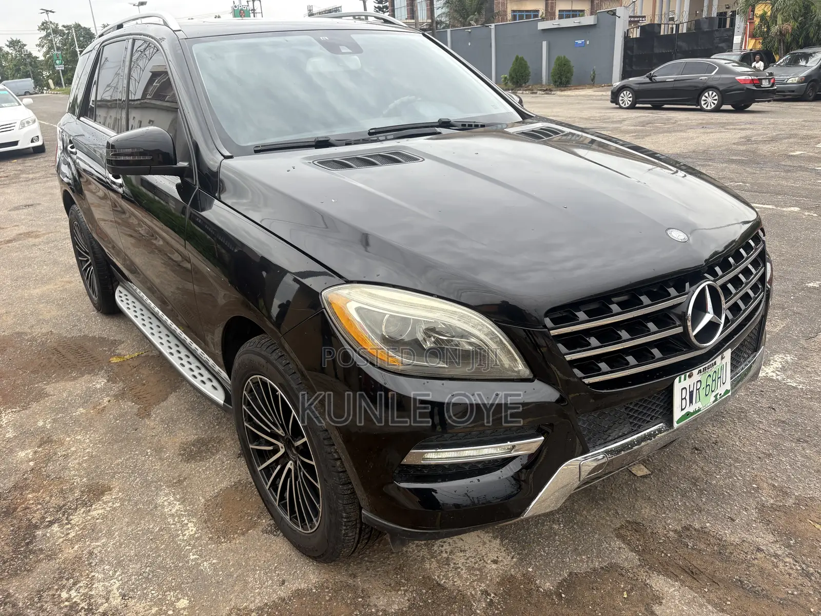 Mercedes-Benz M Class ML350 4MATIC 4dr SUV AWD (3.5L 6cyl 7A) 2014