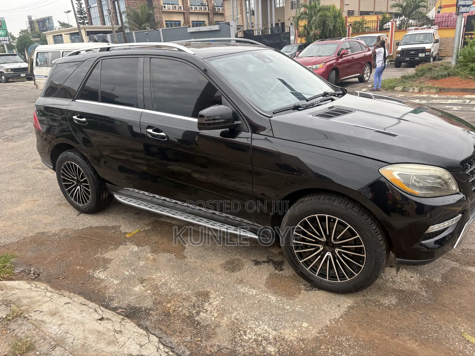 Mercedes-Benz M Class ML350 4MATIC 4dr SUV AWD (3.5L 6cyl 7A) 2014