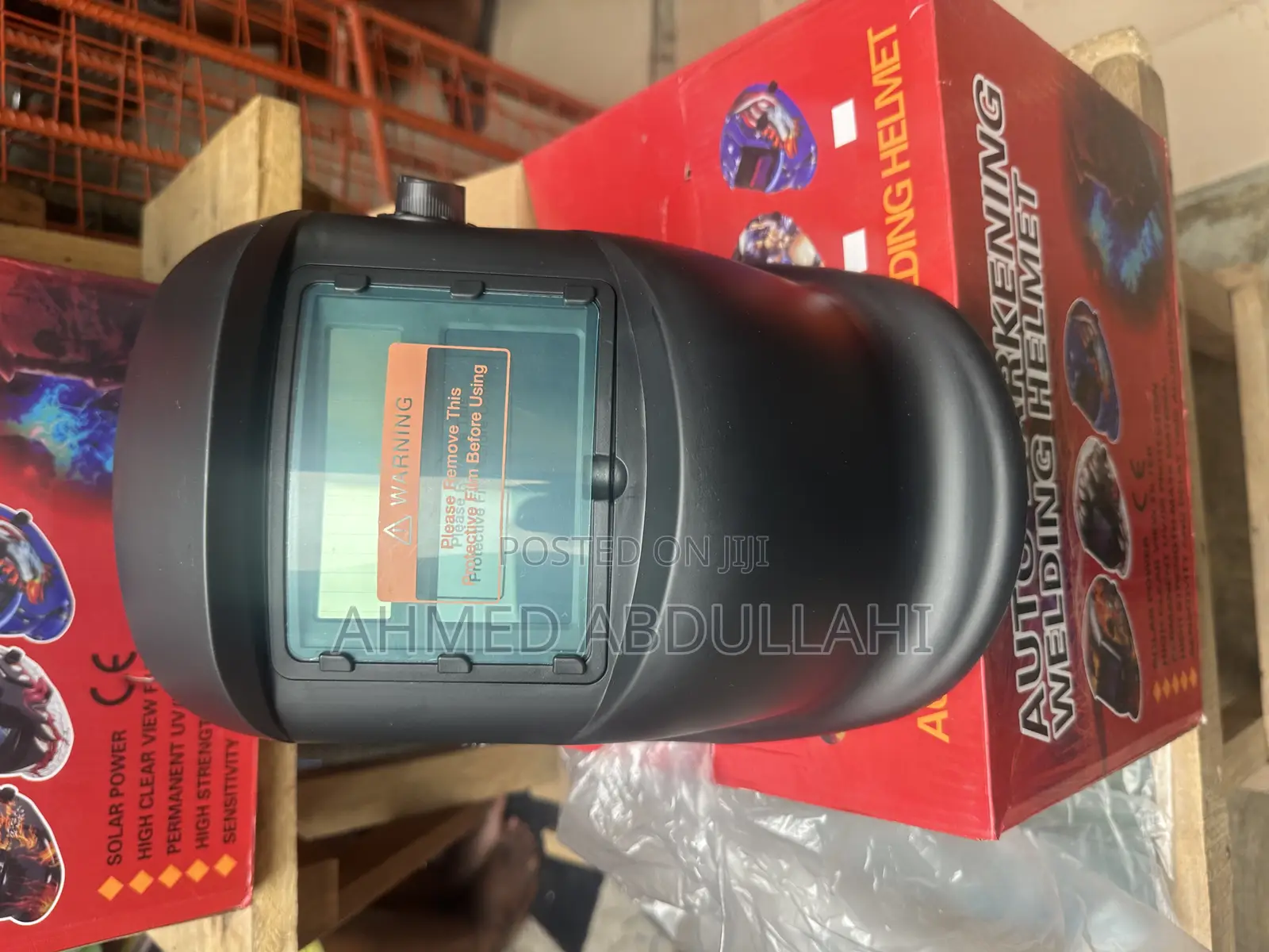 Auto Darkening Welding Helmet