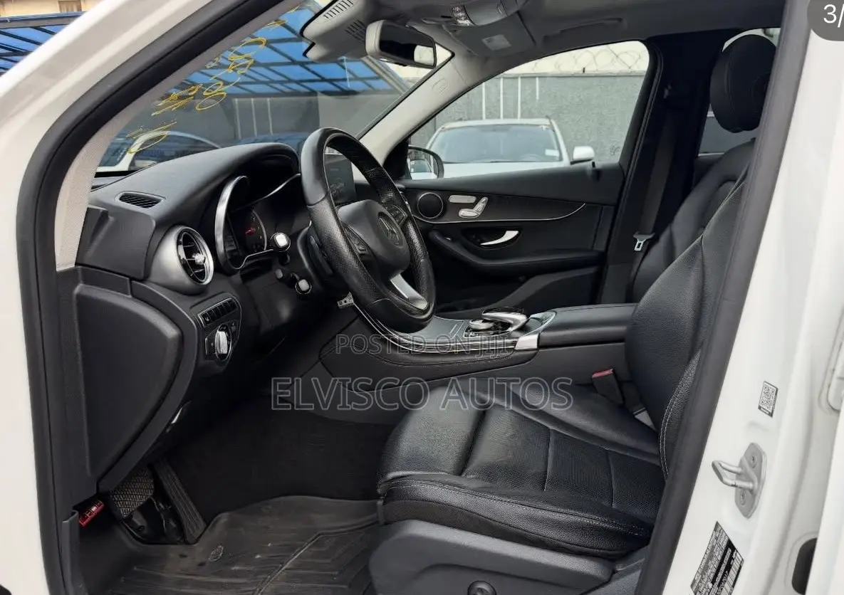 Mercedes-Benz GLC-Class 2017 White