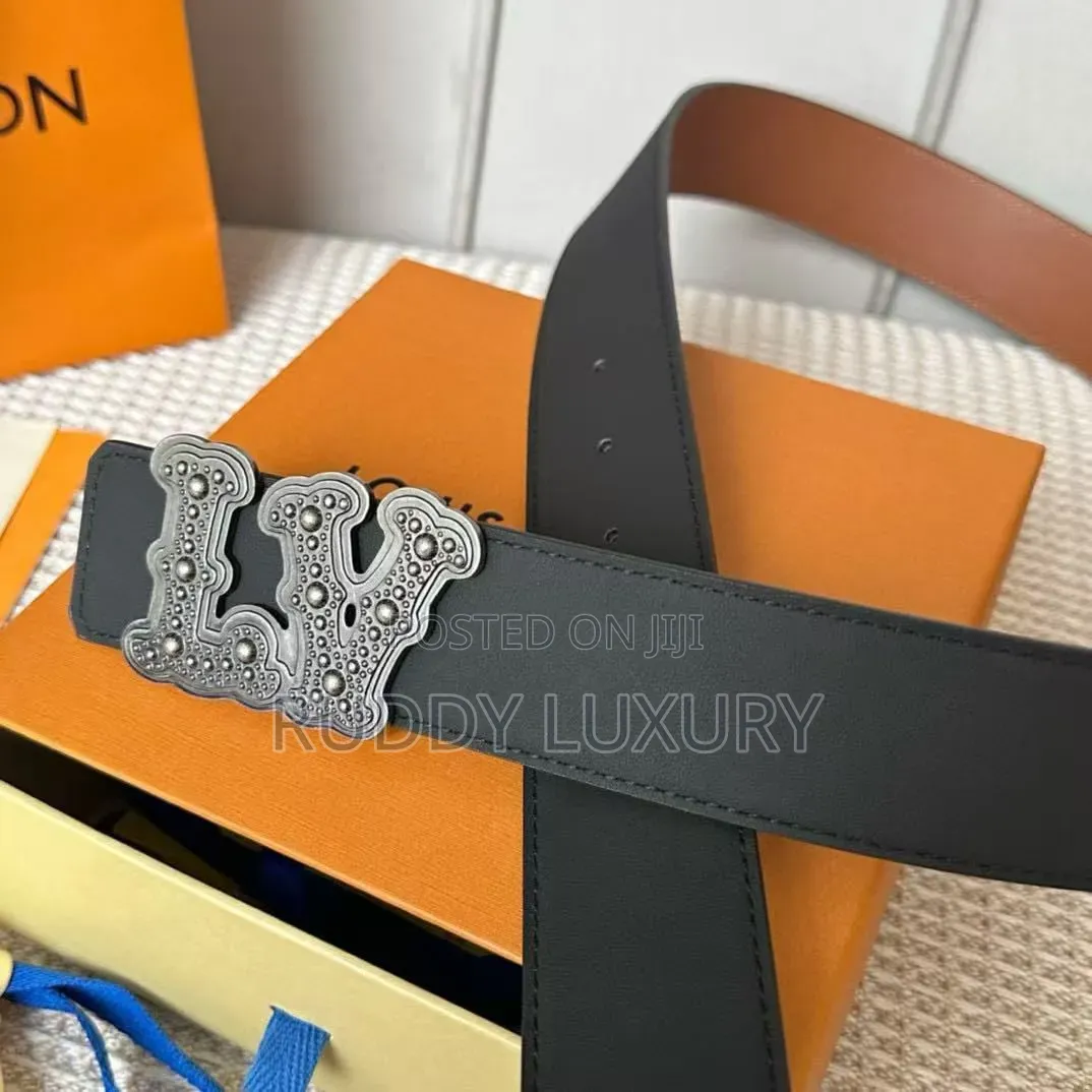 Louis Vuitton Ranch Reversible Belt