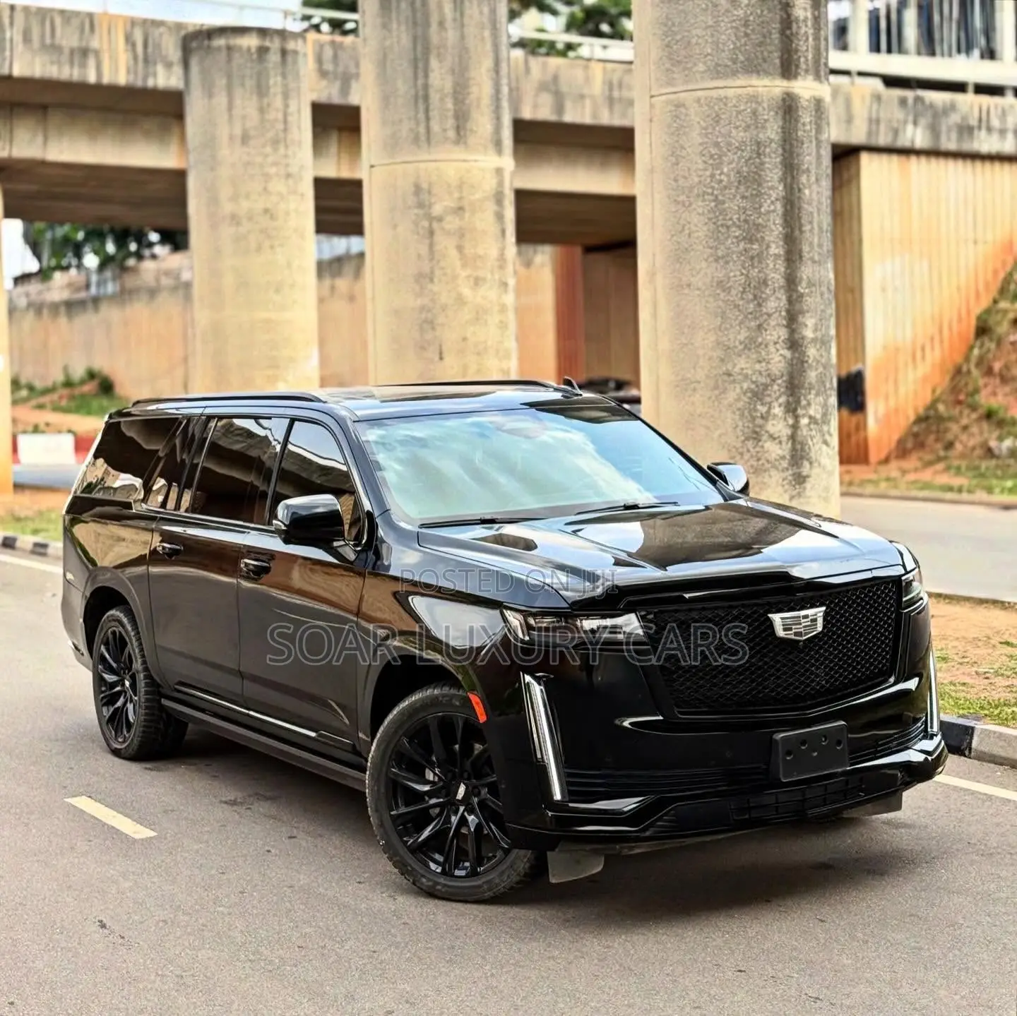 Cadillac Escalade ESV Premium Luxury Platinum 4WD 2024 Black