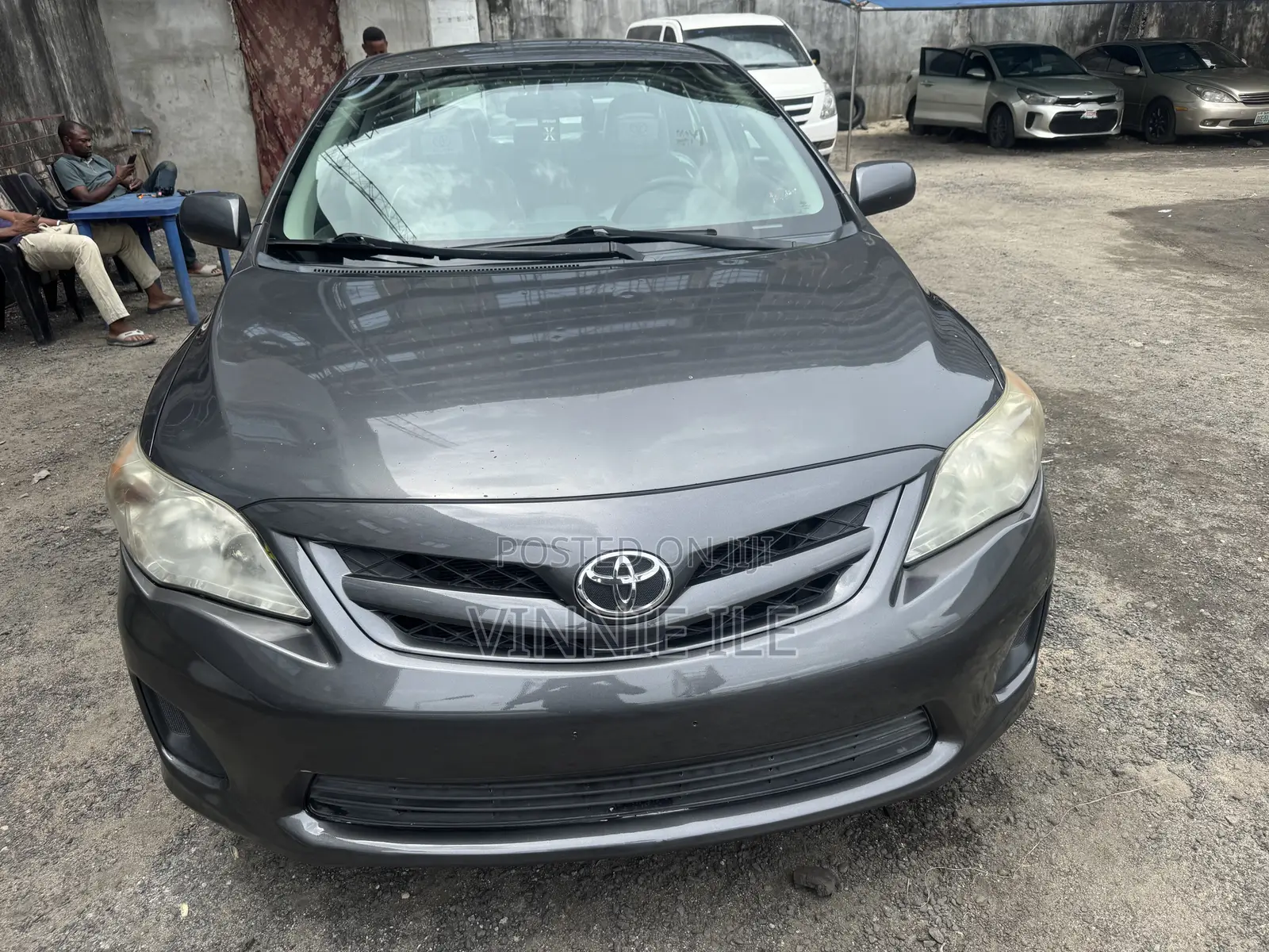 Toyota Corolla LE 4dr Sedan (1.8L 4cyl 4A) 2012