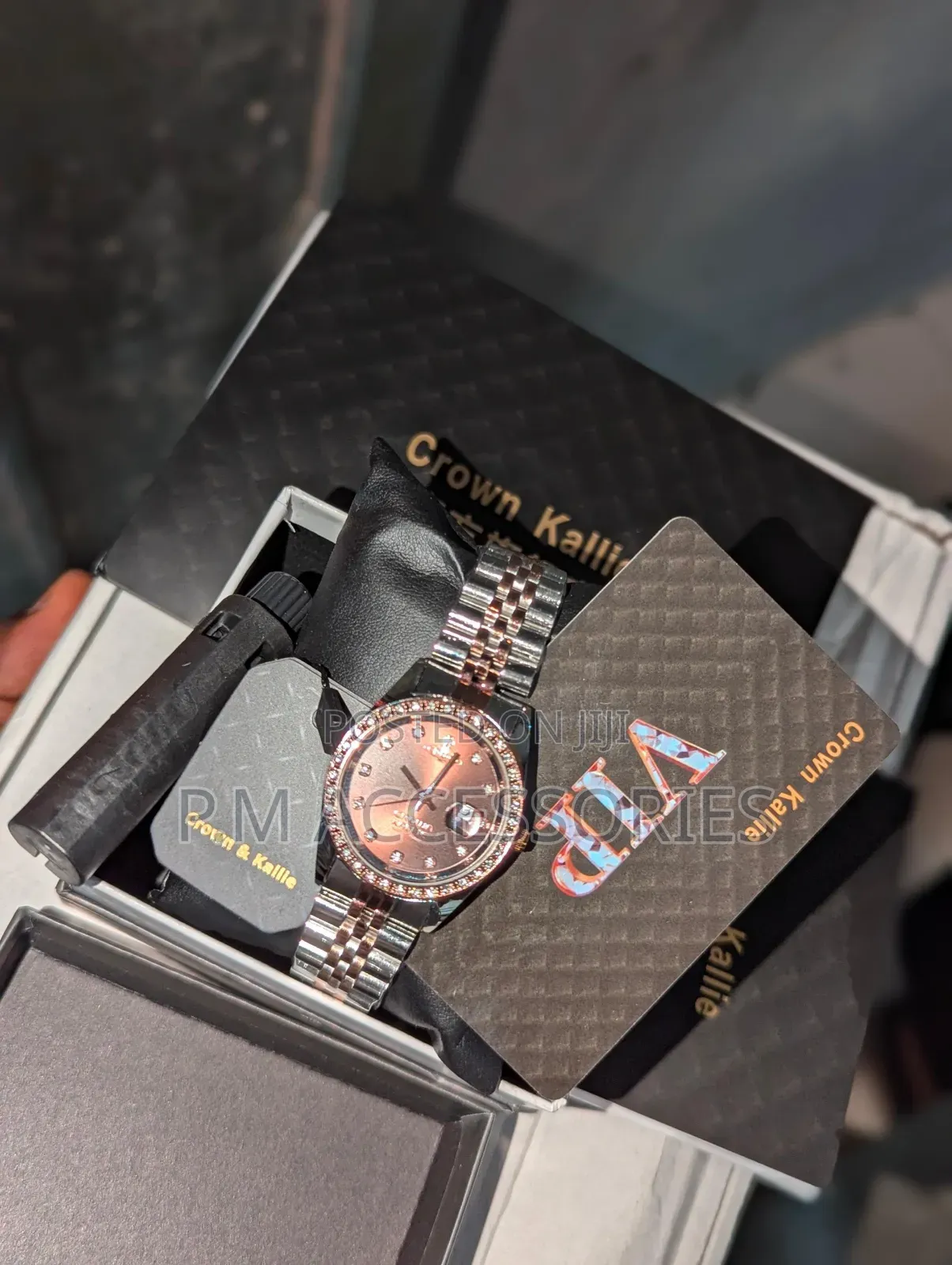 Crown and Khallie Ladies Chain Watch