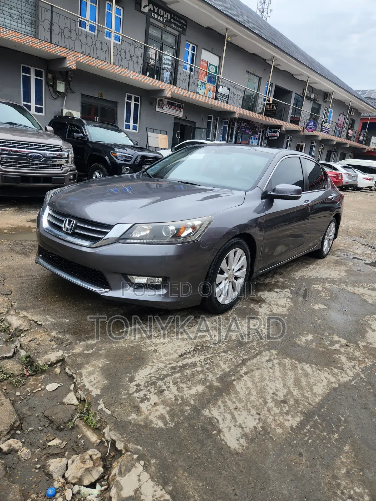 Honda Accord EX-L 4dr Sedan FWD (2.4L 4cyl 2A) 2013 Gray