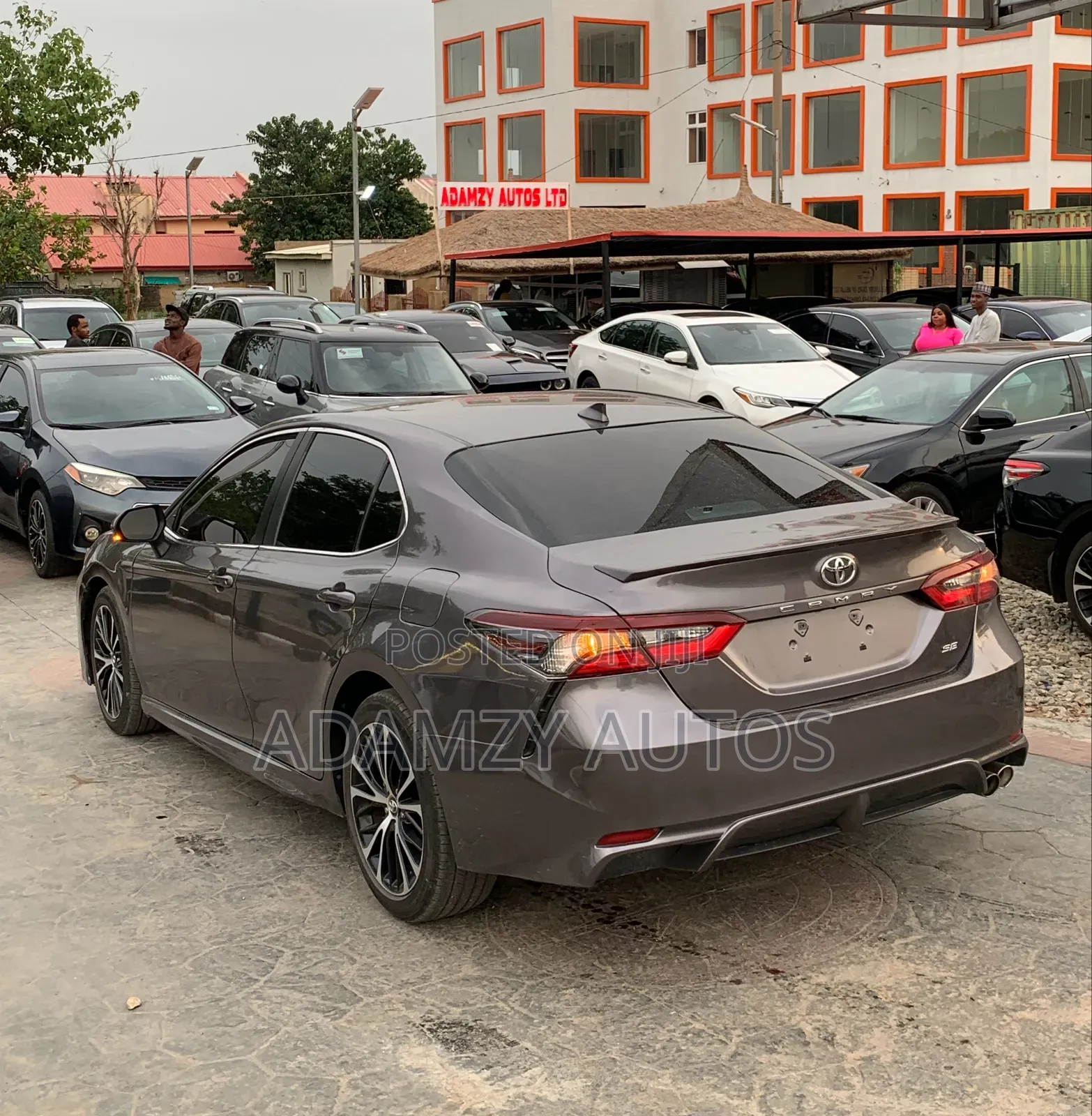 Toyota Camry 2026 Brown
