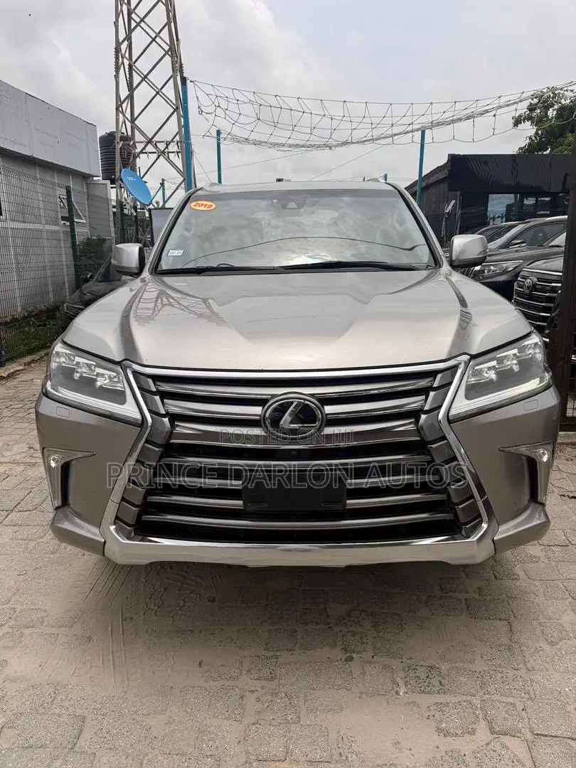 Lexus LX 570 AWD 2019 Silver