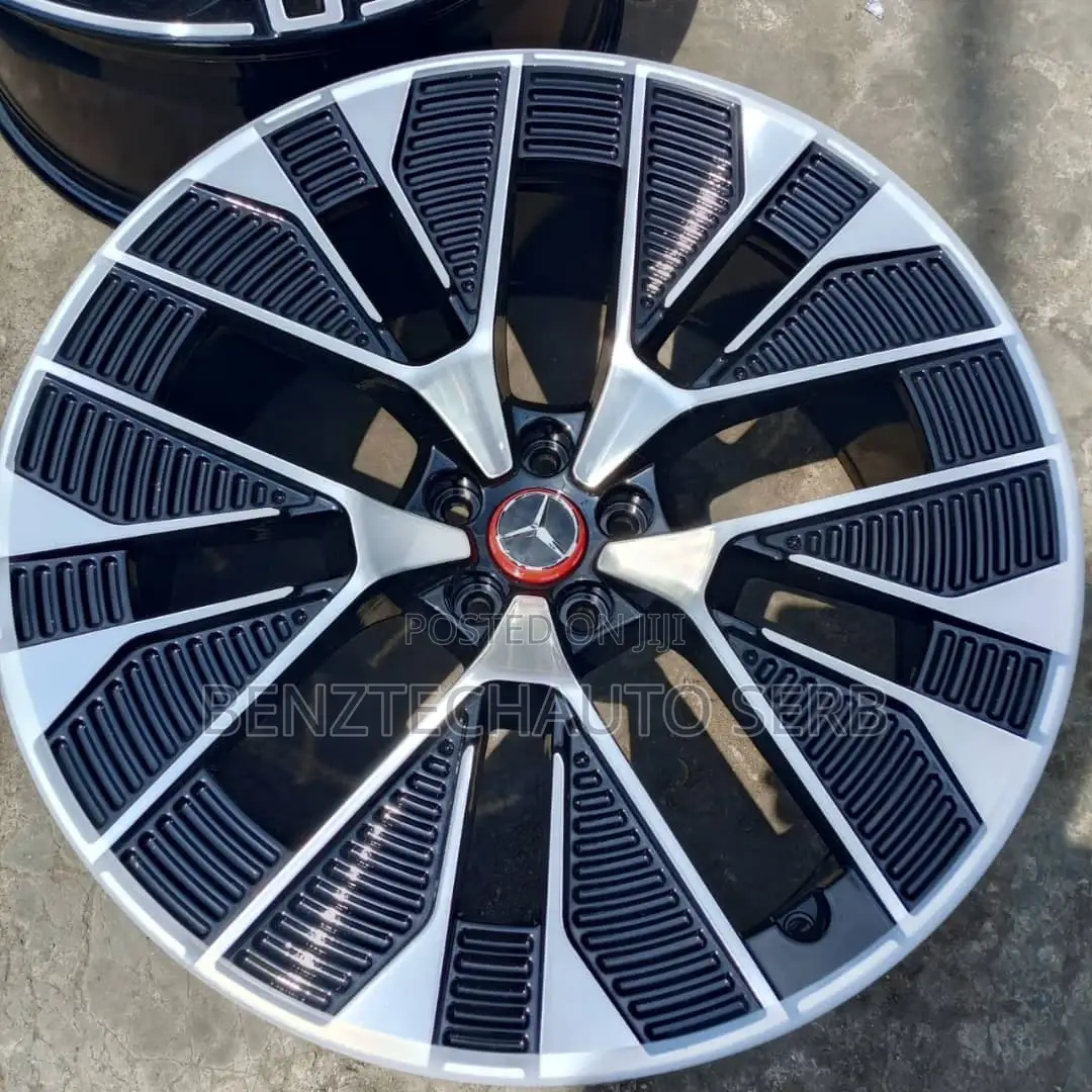 Mercedes Benz Rim