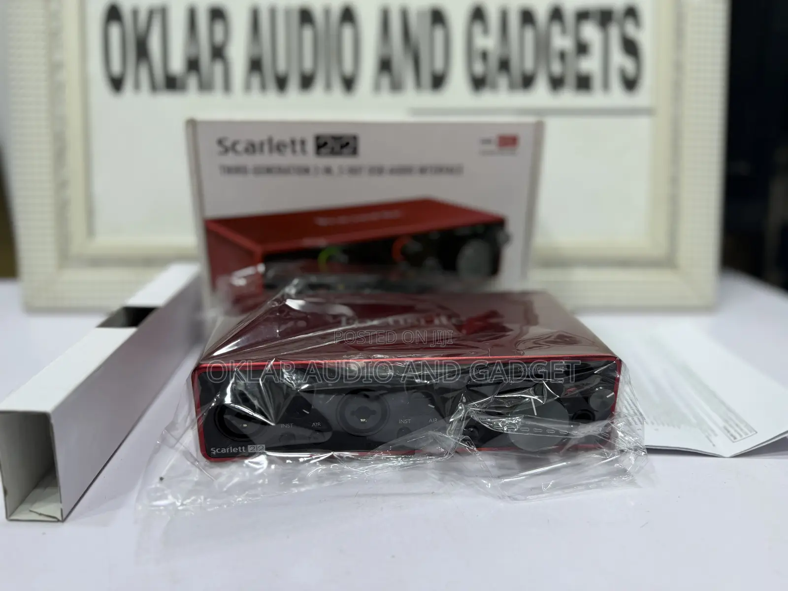 Focusrite 2i2 Audio Interface 3rd Gen(Open Box Like New)
