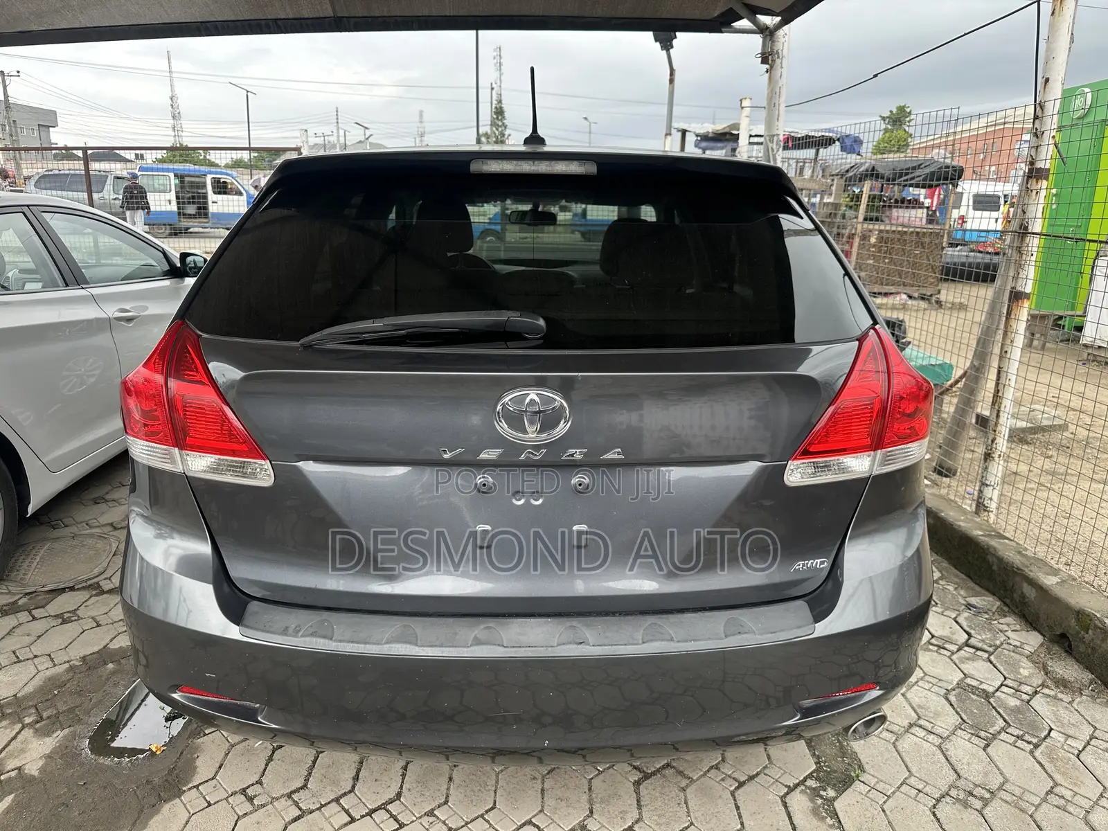 Toyota Venza AWD 2010 Gray