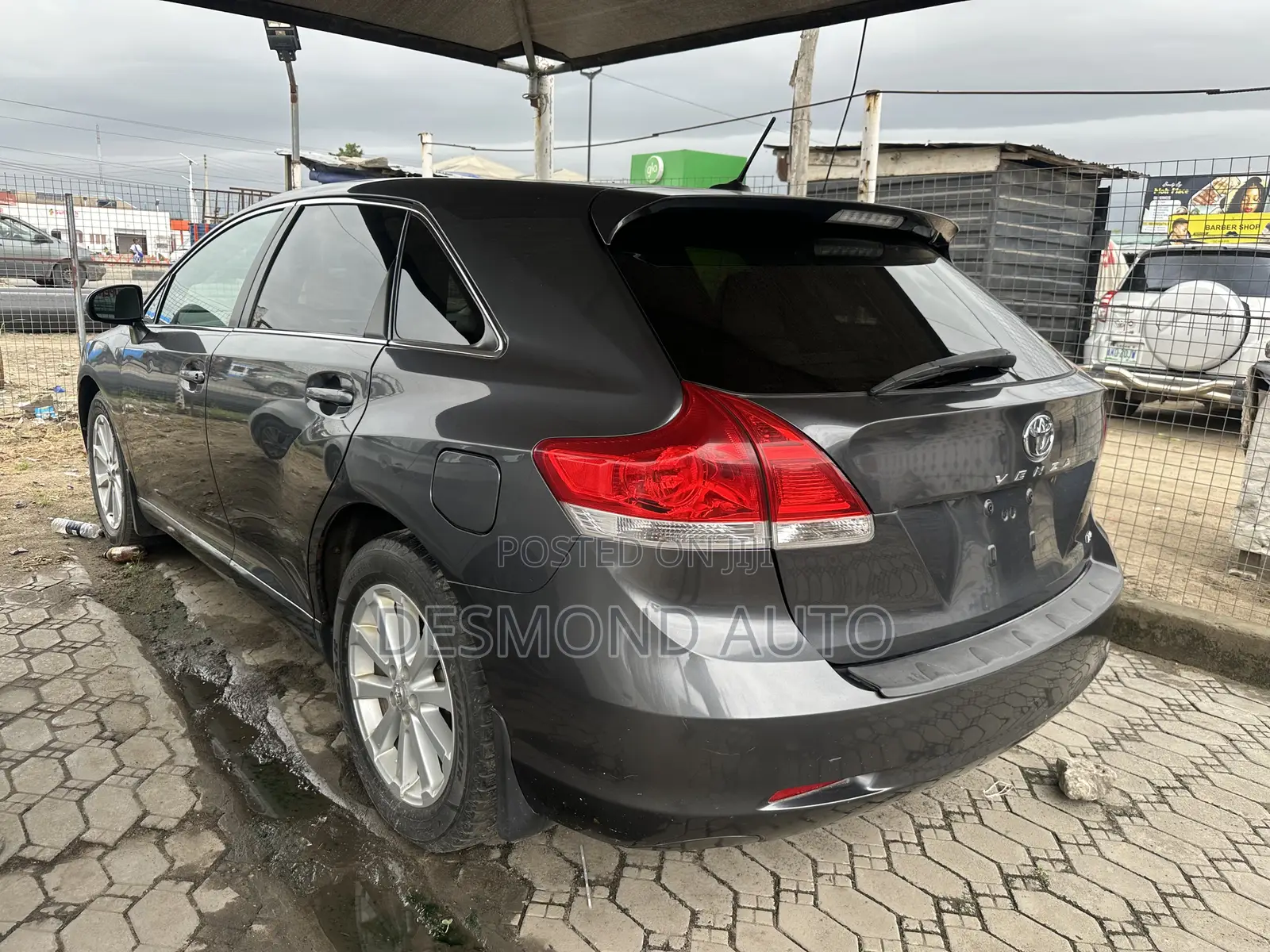 Toyota Venza AWD 2010 Gray