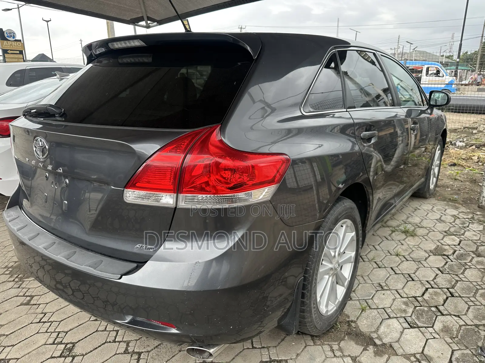 Toyota Venza AWD 2010 Gray