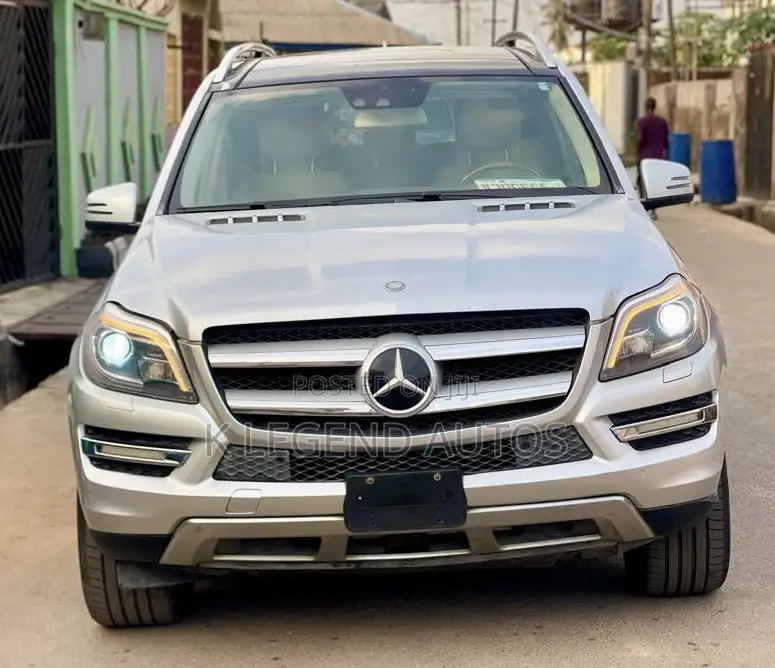 Mercedes-Benz GLE-Class 2015 Silver