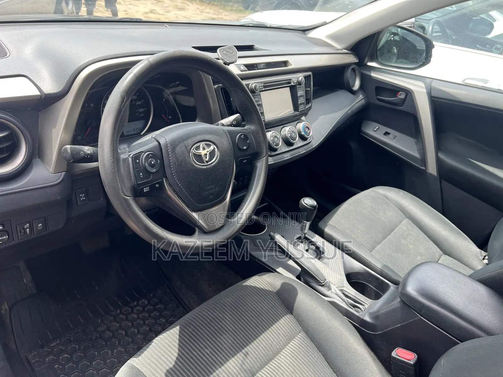 Toyota RAV4 LE 4dr SUV AWD (2.5L 4cyl 6A) 2015 Gray