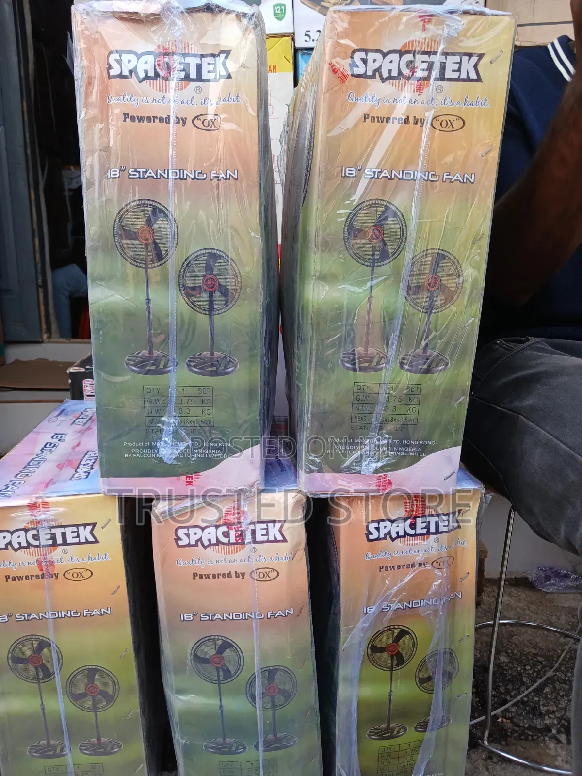 Spacetek 18" Standing Fan