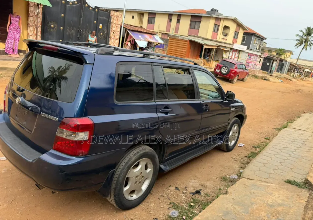 Toyota Highlander 2006 Blue
