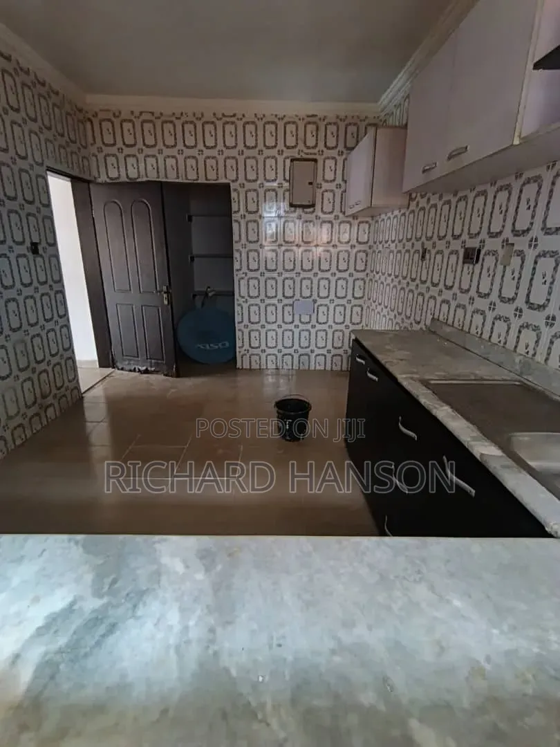 5bdrm Duplex in Hopeville, Sangotedo for rent