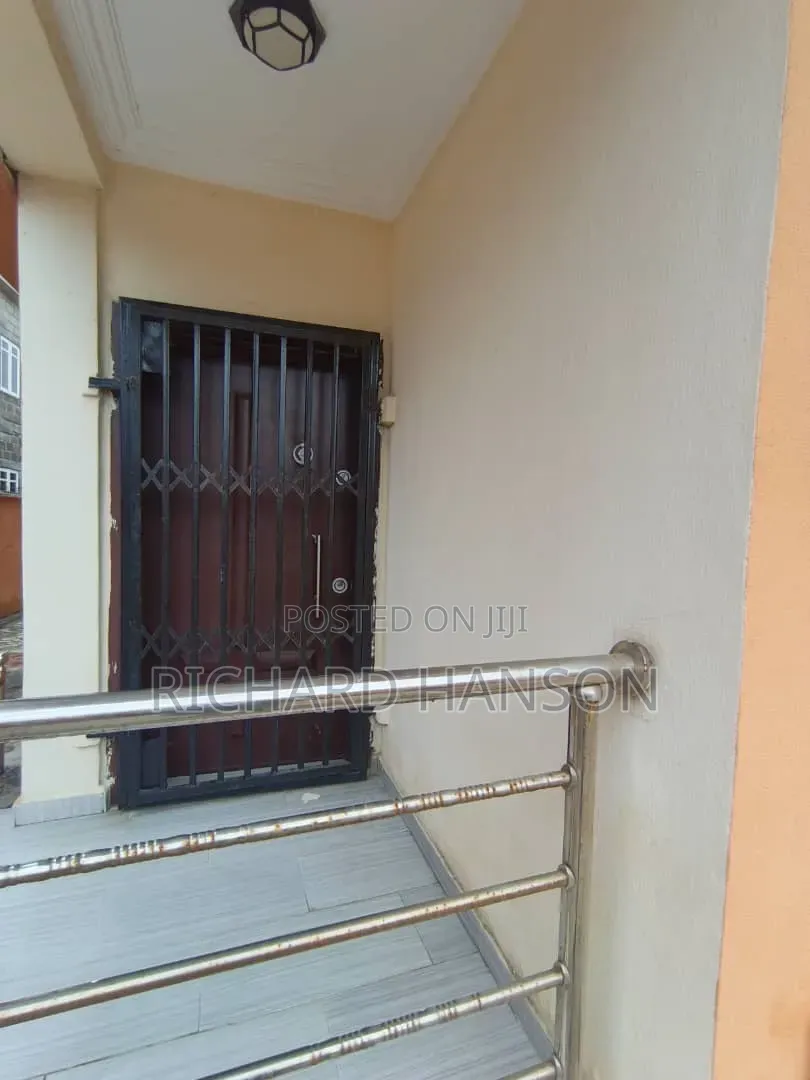 5bdrm Duplex in Hopeville, Sangotedo for rent