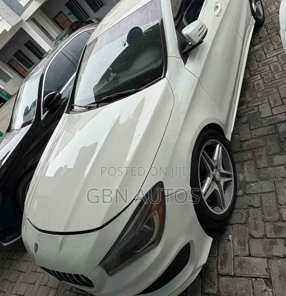Mercedes-Benz CLA-Class CLA 250 4MATIC Sedan 2015 White