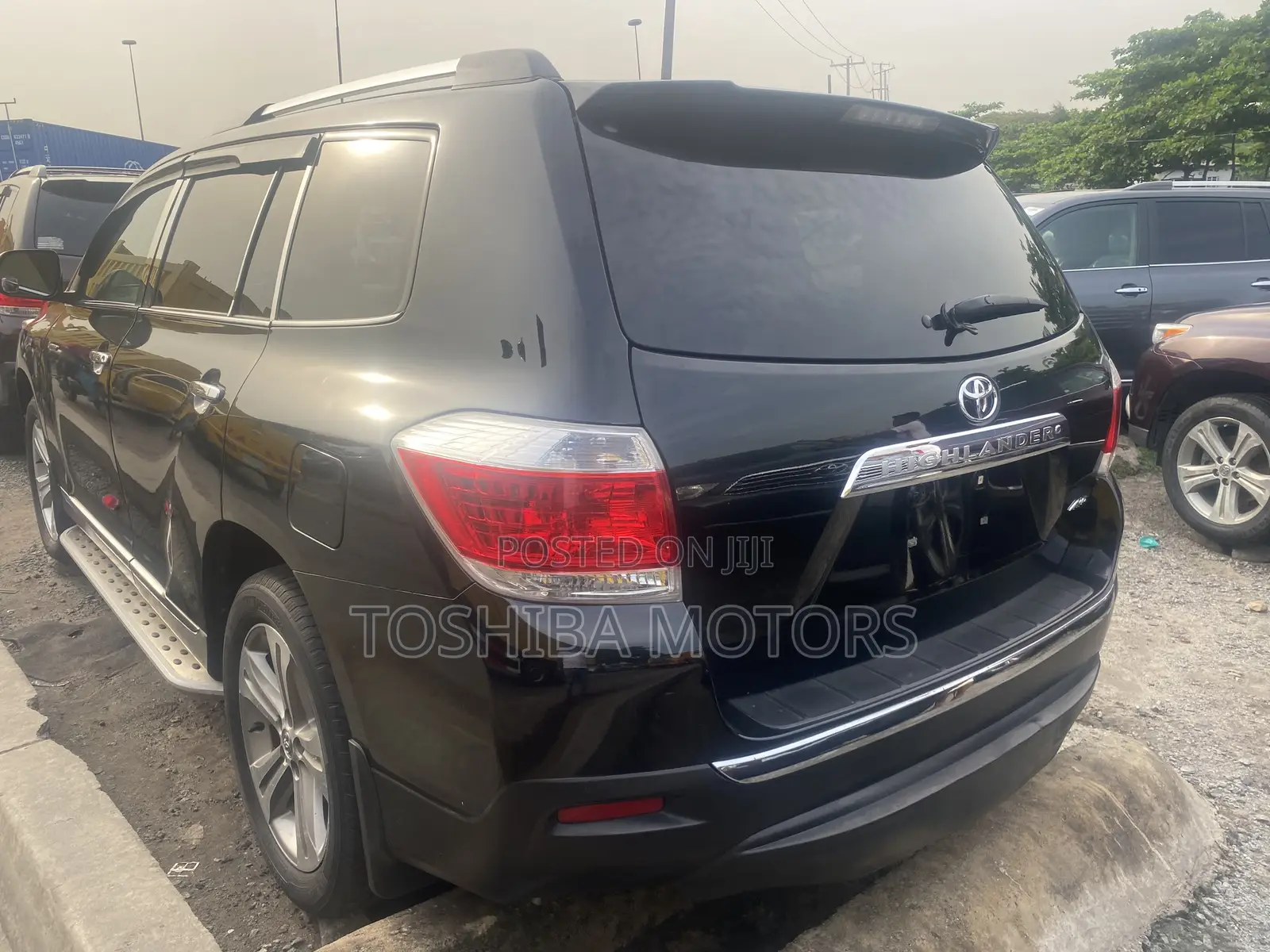 Toyota Highlander Limited 3.5l 4WD 2013 Black