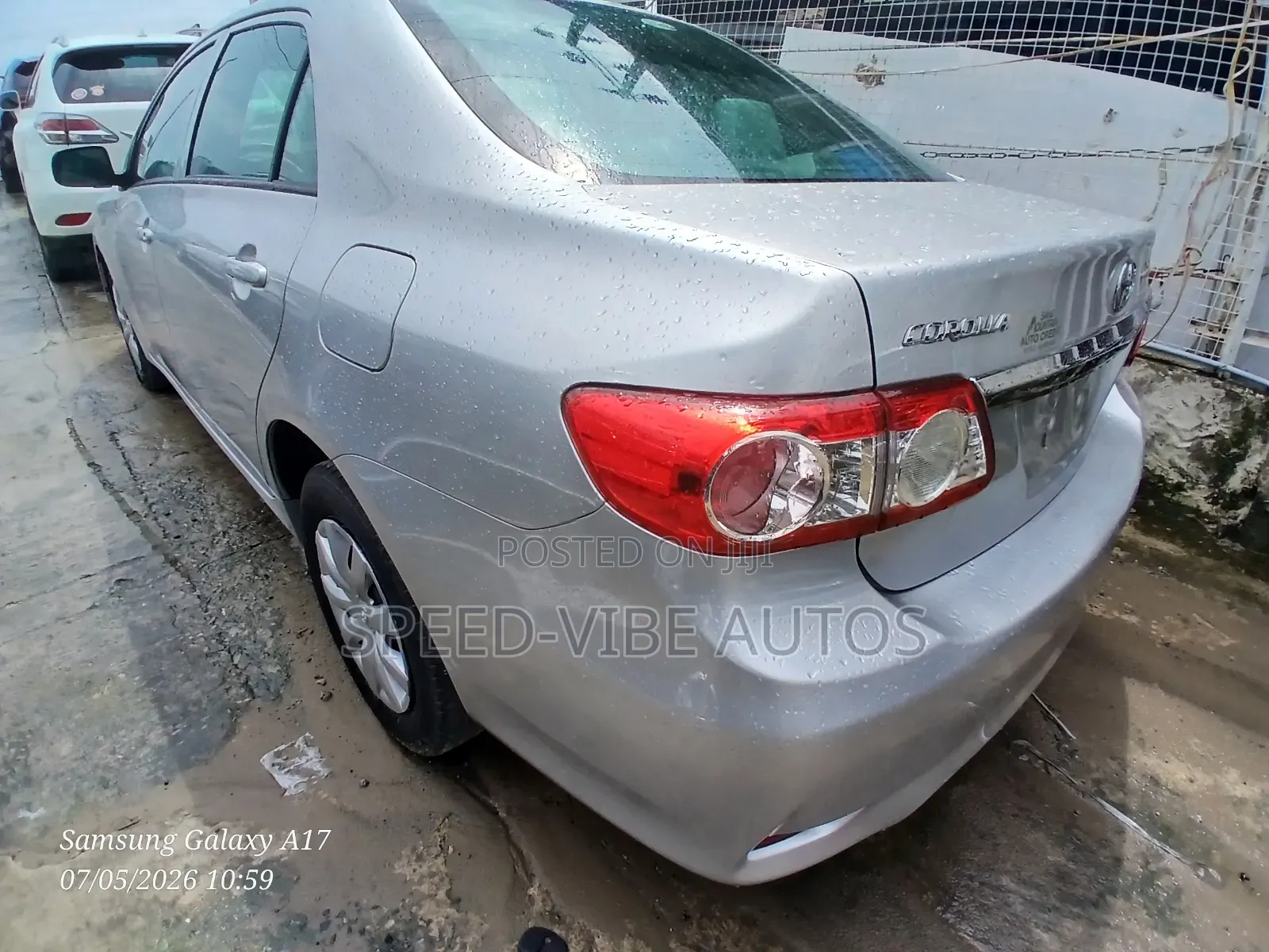 Toyota Corolla L 4dr Sedan (1.8L 4cyl 5M) 2012 Silver