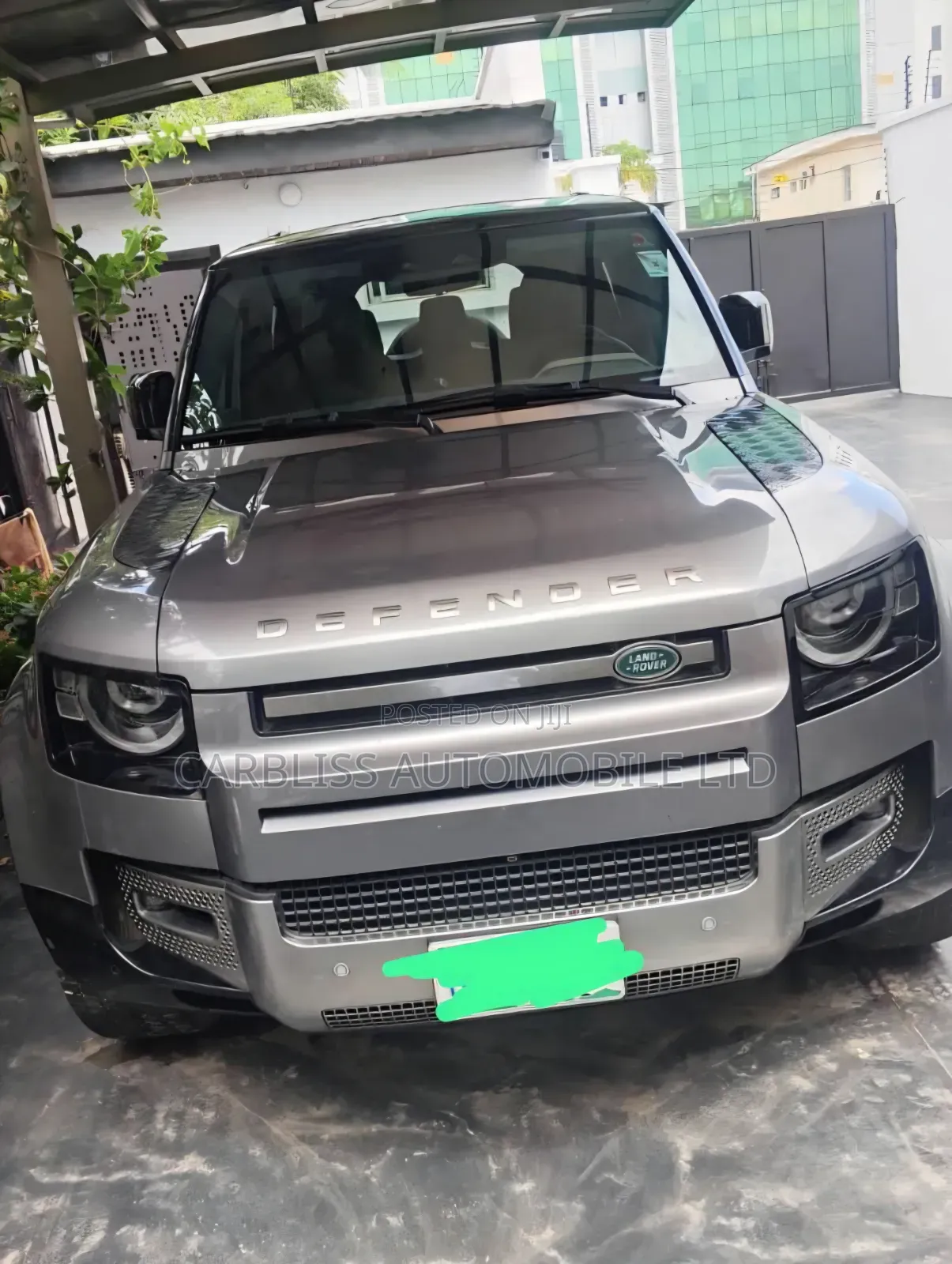 Land Rover Defender First Edition 2023 Gray