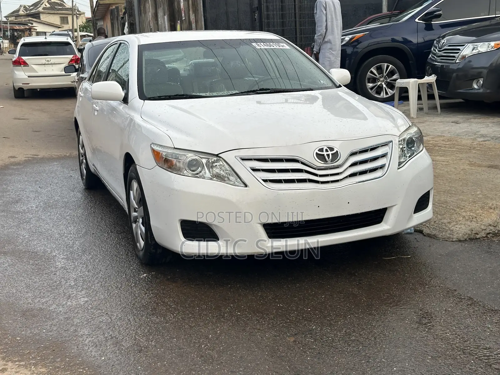 Toyota Camry LE V6 4dr Sedan (3.5L 6cyl 6A) 2011 White