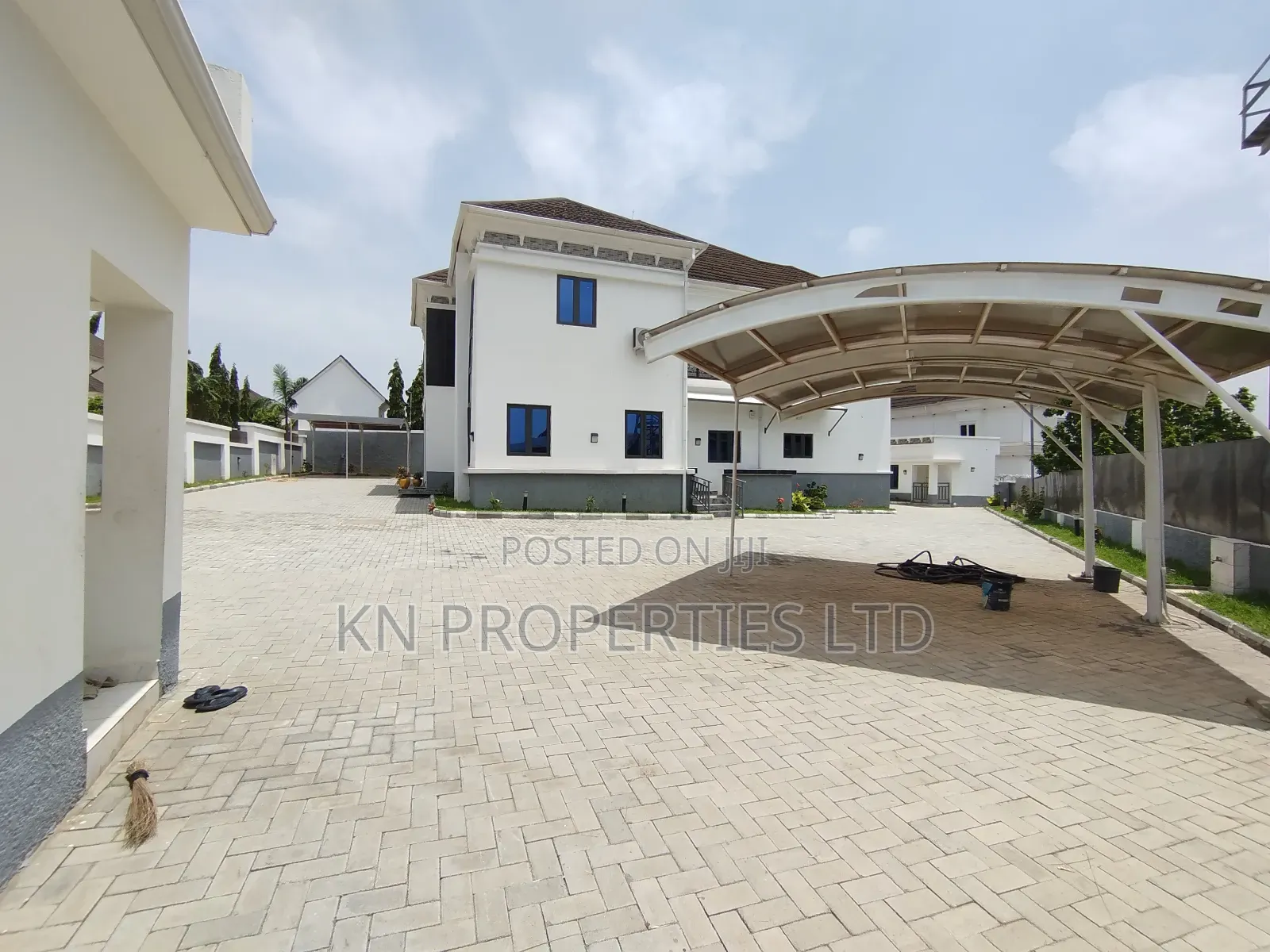 6bdrm Duplex in Asokoro for rent
