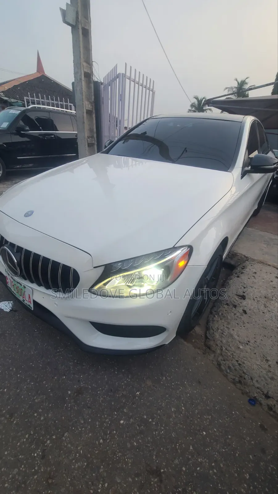 Mercedes-Benz C300 2018 White