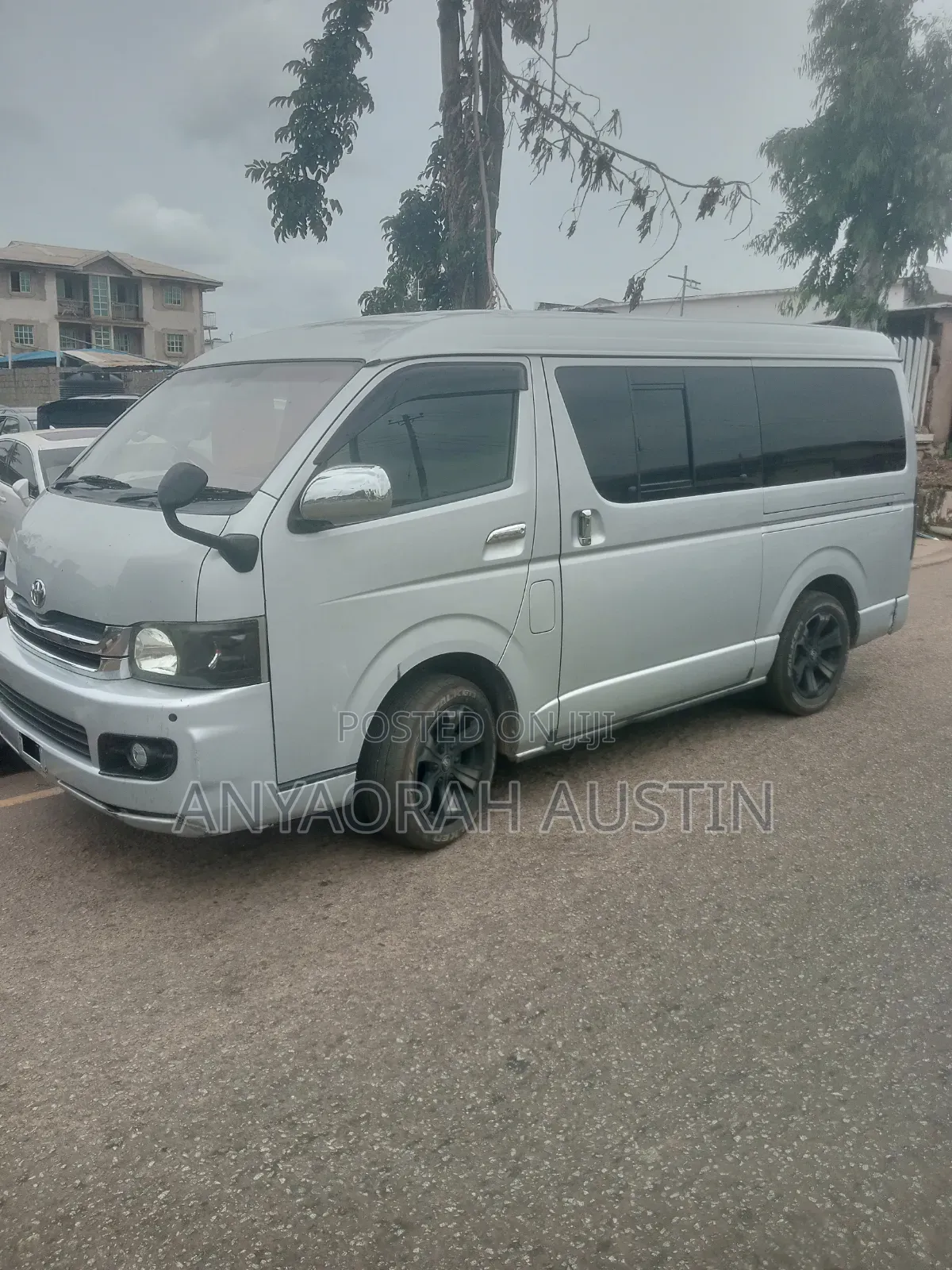Toyota HiAce 2008 Grey