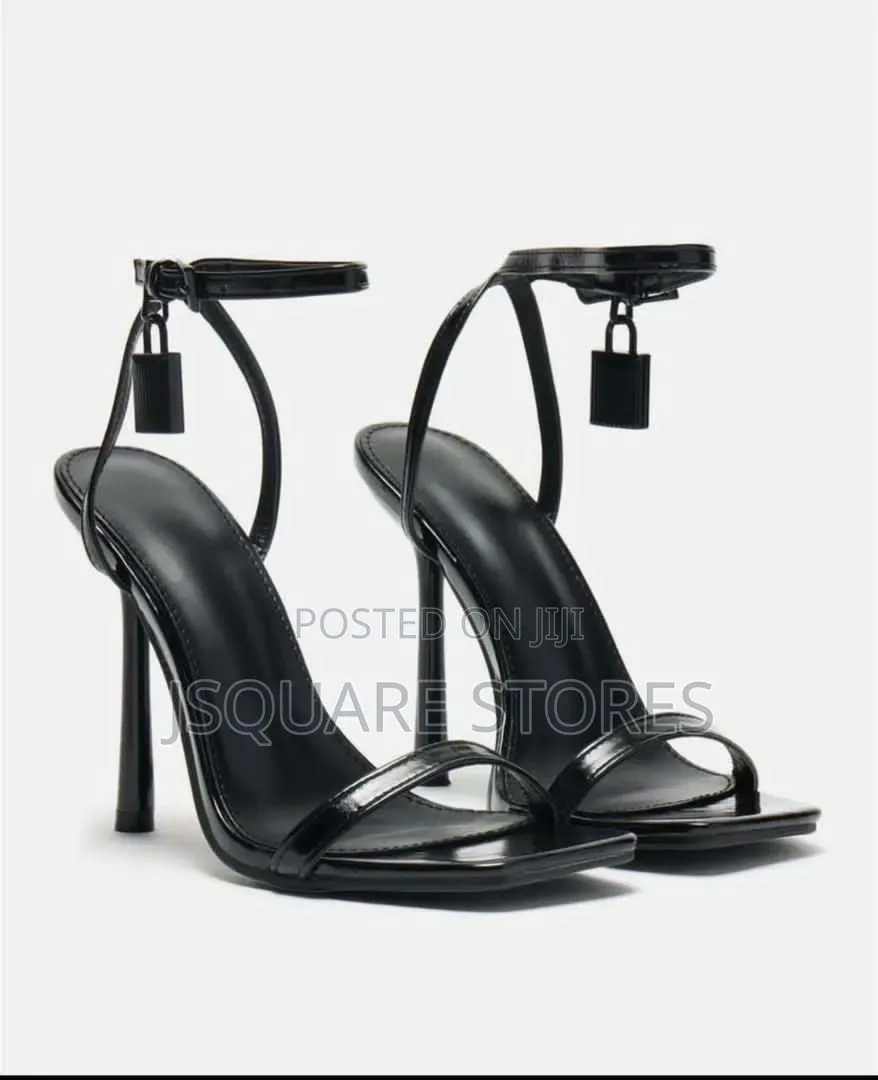 New In: Tomford Black Heels. Size: 37 to 42