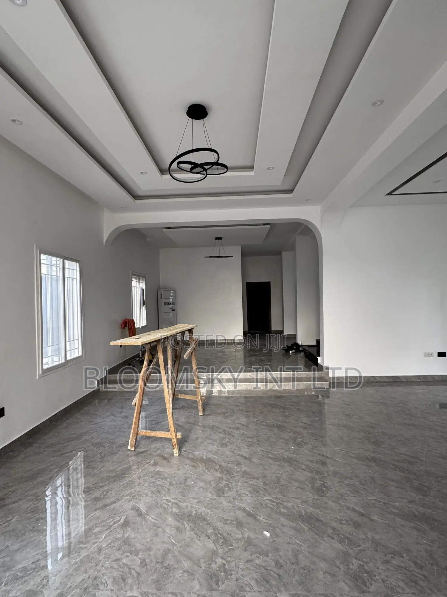5bdrm Duplex in Lekki Phase 1 for rent
