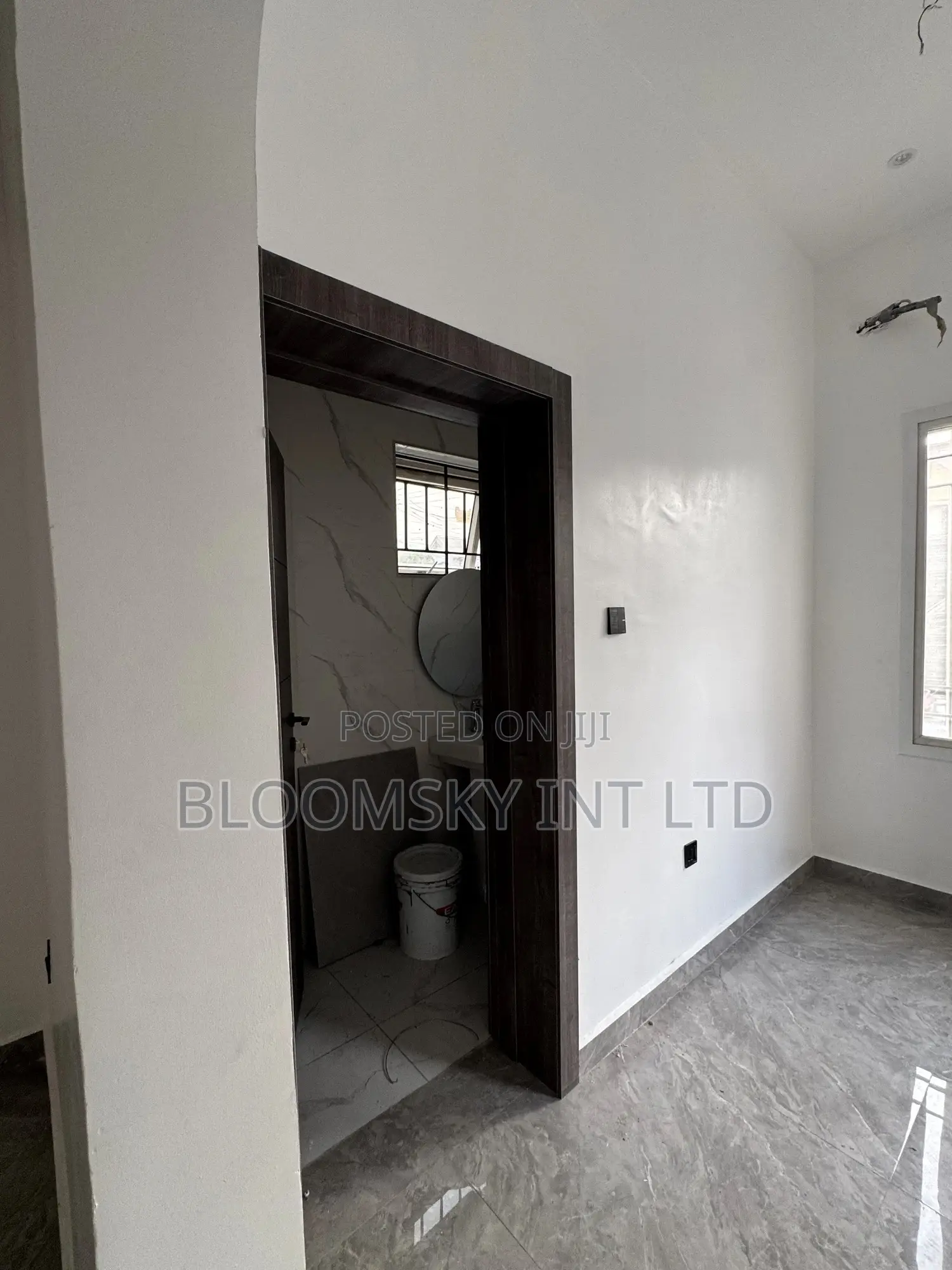 5bdrm Duplex in Lekki Phase 1 for rent