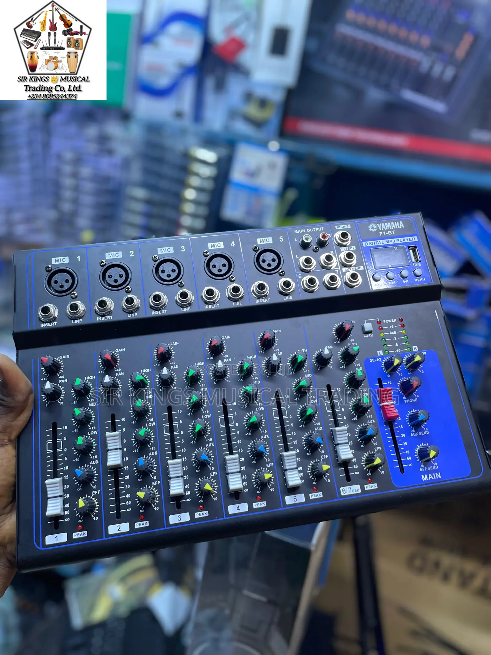 Yamaha 7 Channel Mixer