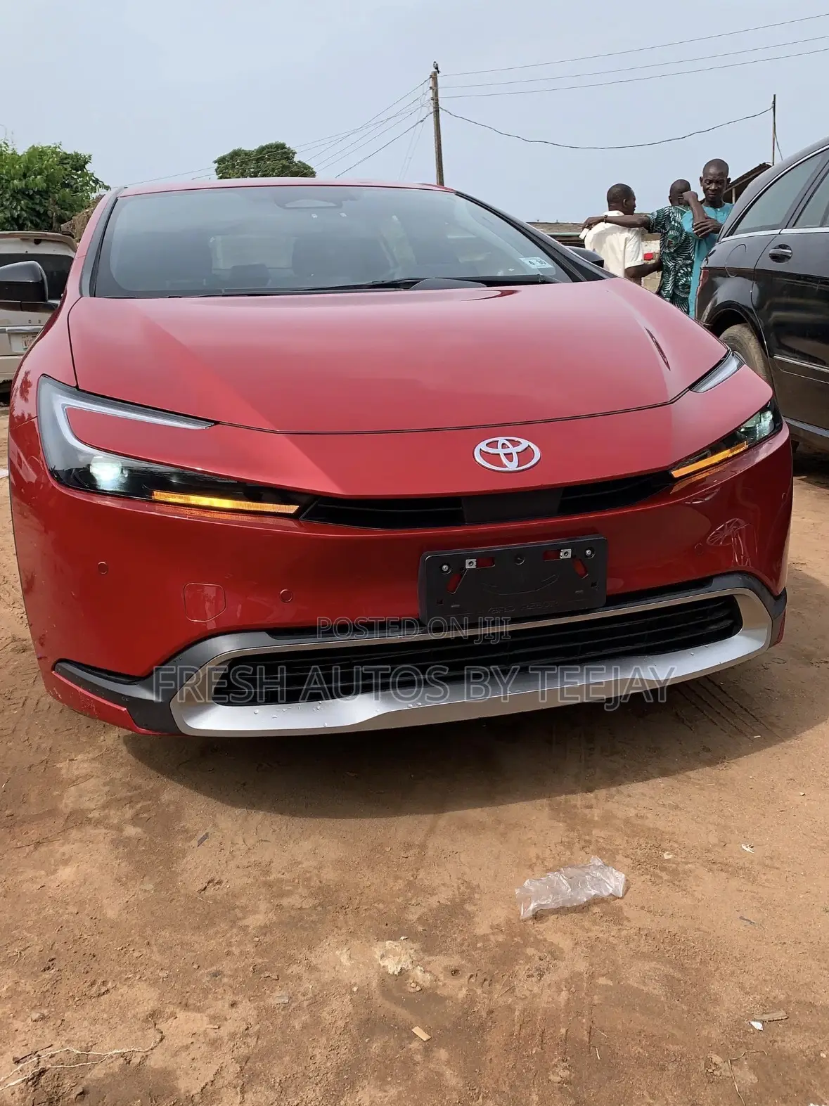 Toyota Prius Plug-In Hybrid XSE Premium 2025 Red