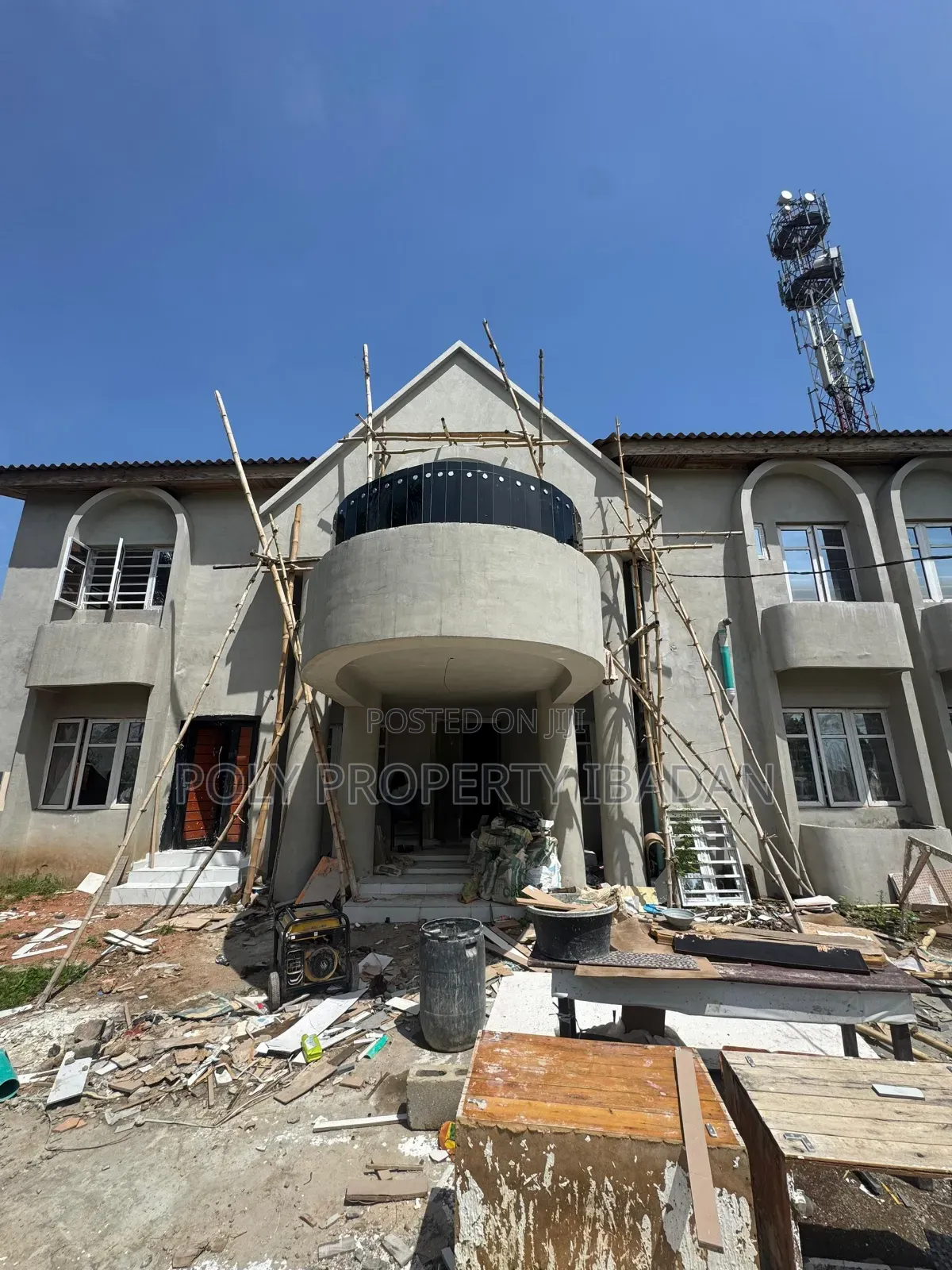 2bdrm Penthouse in Alalubosa Gra, Iyanganku for rent