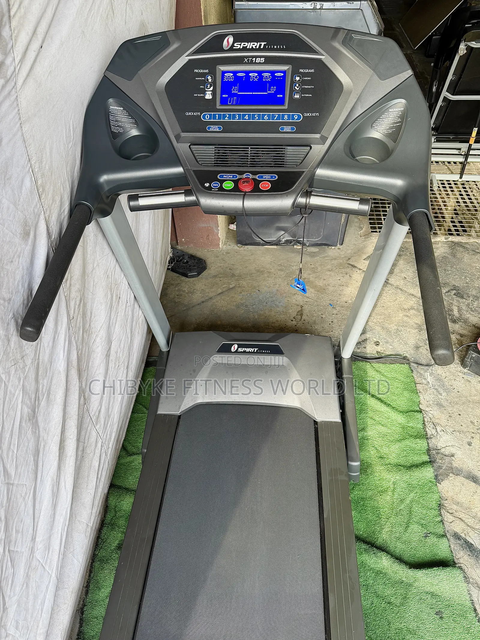 Spirit 4hp Commecial Treadmill With Auto Inline
