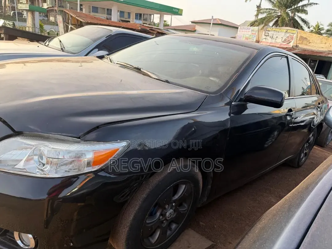 Toyota Camry 2010 Black
