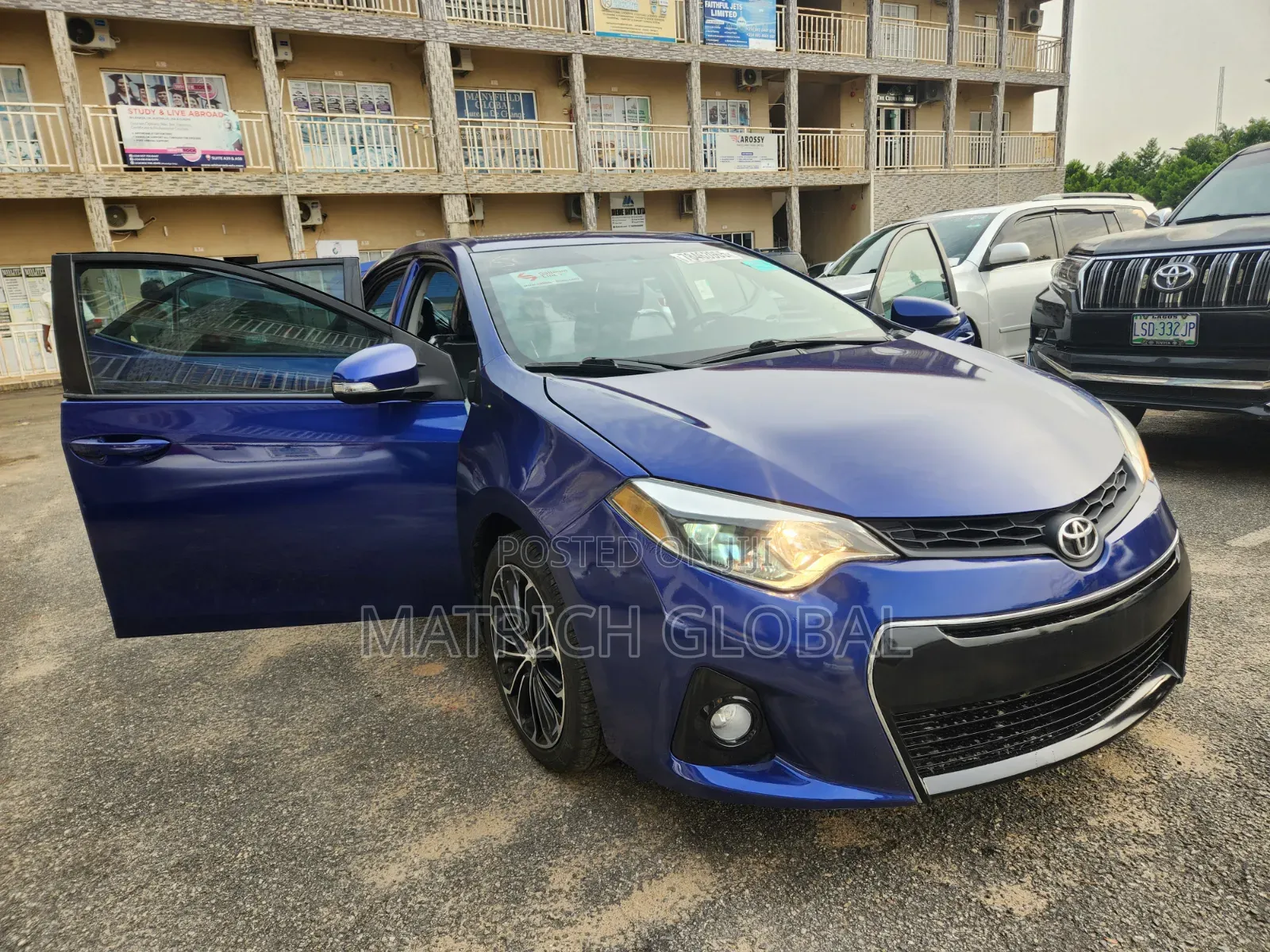 Toyota Corolla S Premium 4dr Sedan (1.8L 4cyl CVT) 2016 Blue